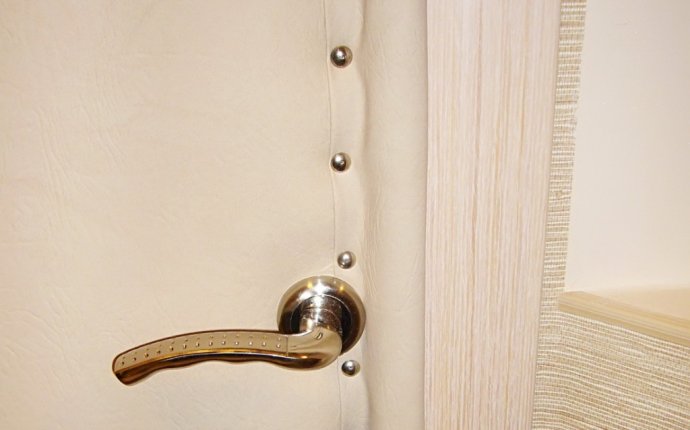 How To Comfort The Iron Front Door